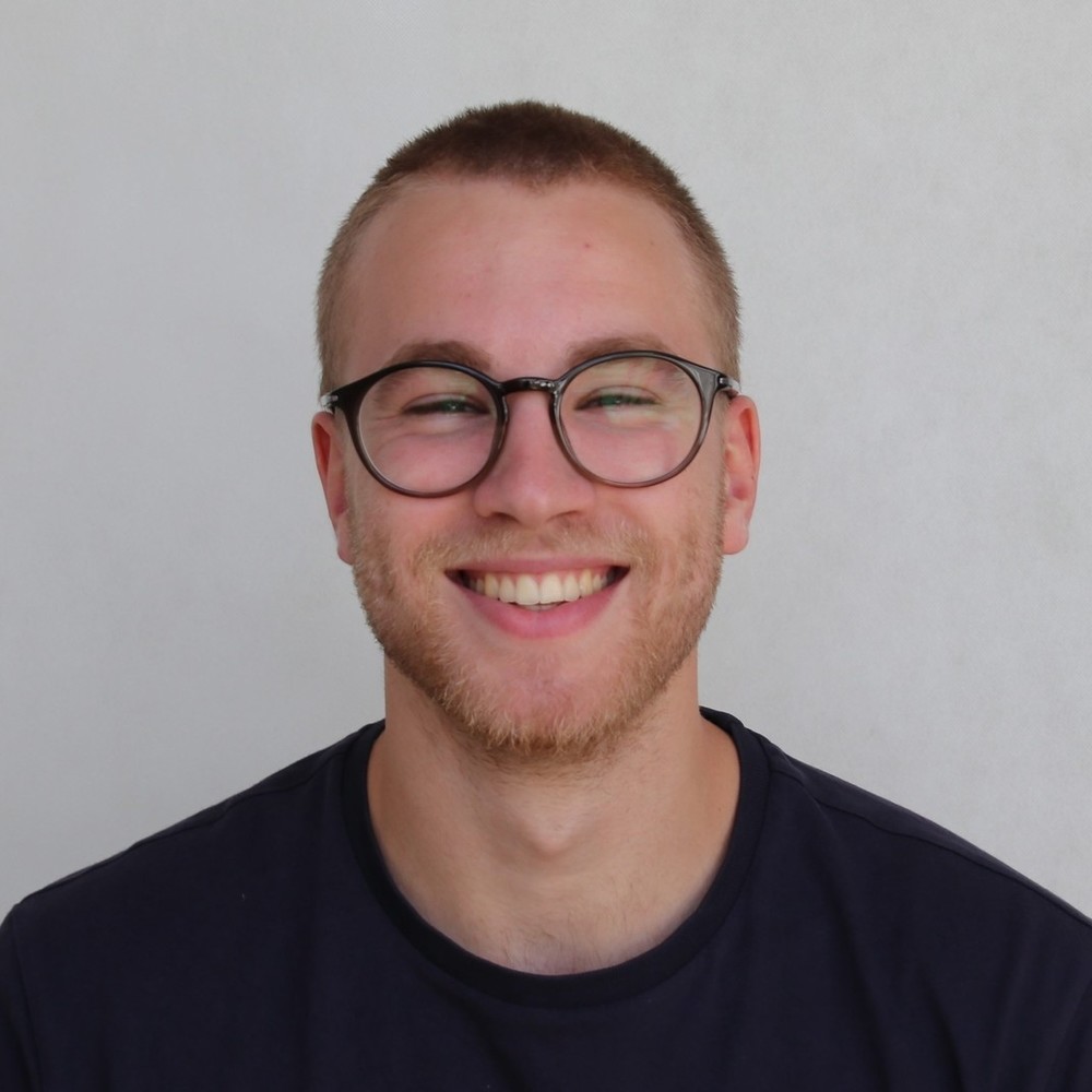 Thumb ticker lg konstantin nikolaou